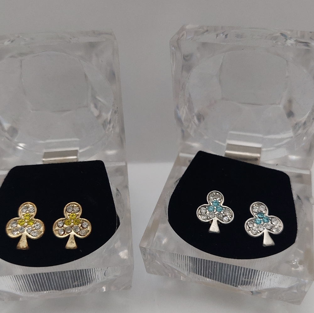 Clover earrings both sets